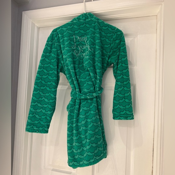 Disney Green Mermaid Robe - Picture 2 of 5